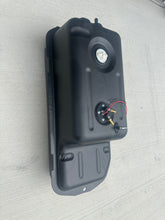 Load image into Gallery viewer, New LS3 fuel tank with fuel pump for Land Rover Defender Defender 90 metal tank