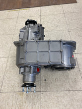 Load image into Gallery viewer, Land Rover Defender LT230 rebuilt transfer case ratio 1.2
